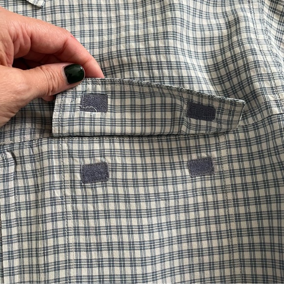 The North Face button down - Picture 2 of 6